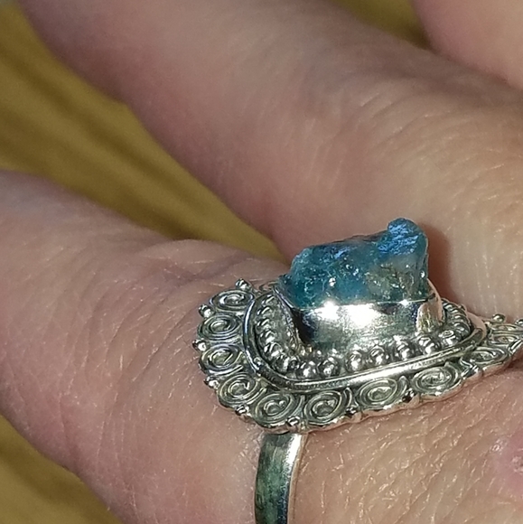 New Sterlibg Silver Aquamarine natural cut ring Size 8.5 - Picture 7 of 7